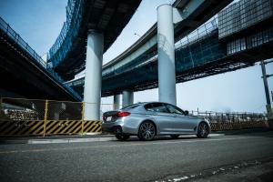 BMW 540i Sedan M Sport 2017 года  (JP)